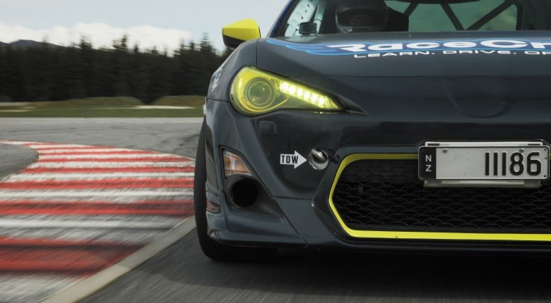 Start Driving Like A Pro | Race Driving Fundamentals [COURSE] - Featured Image