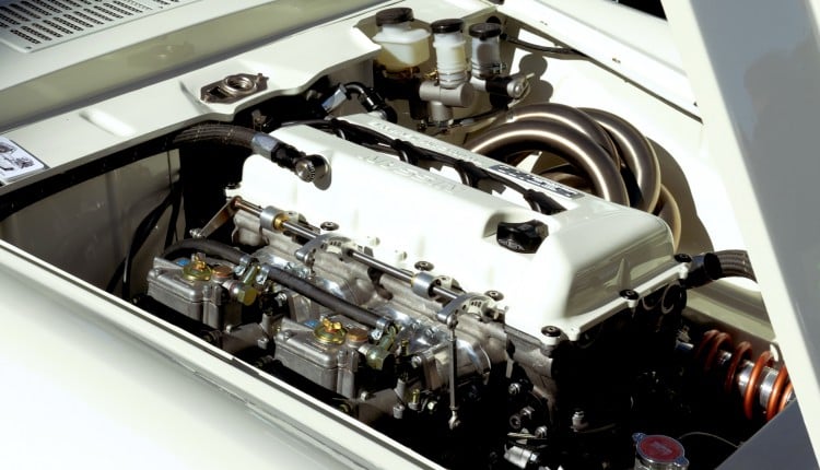 1969 Datsun + 16 feet of Titanium = 1 EPIC build