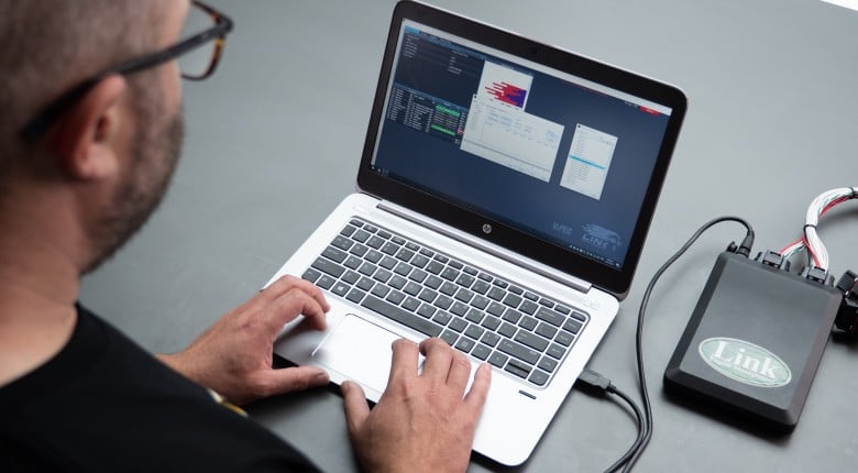CAN Bus Hardware Guide: Interfaces, Software, and Gateway Solutions - Featured Image