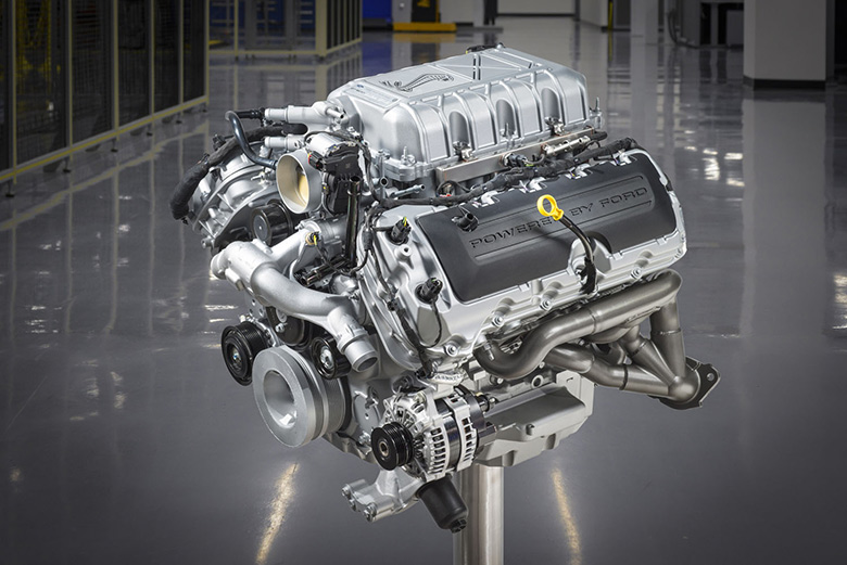 2020 Shelby GT500 Predator supercharged V8 engine detail