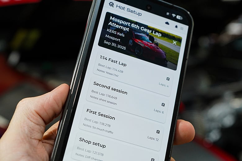 Hot Setup motorsport app session list displayed on a smartphone