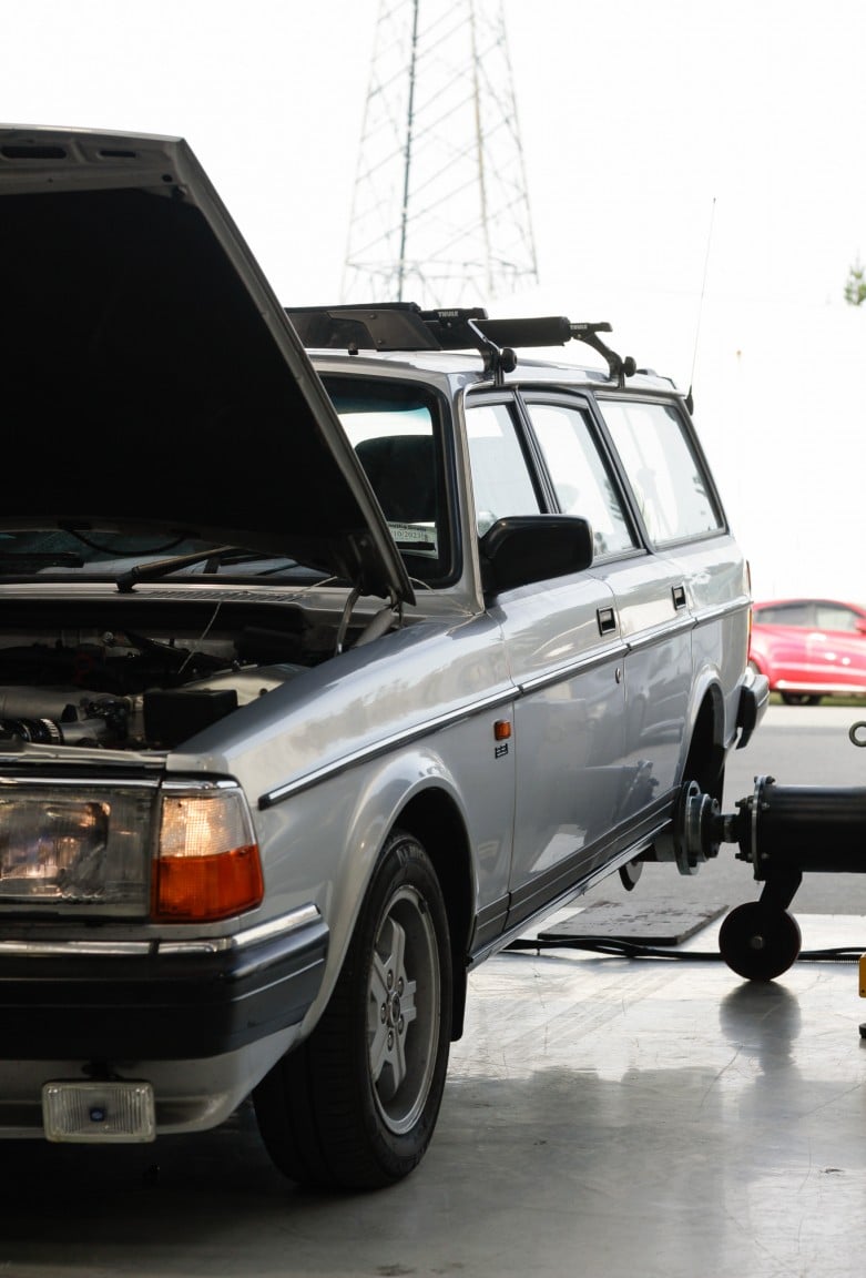 zf-8hp-transmission-swap-volvo-build