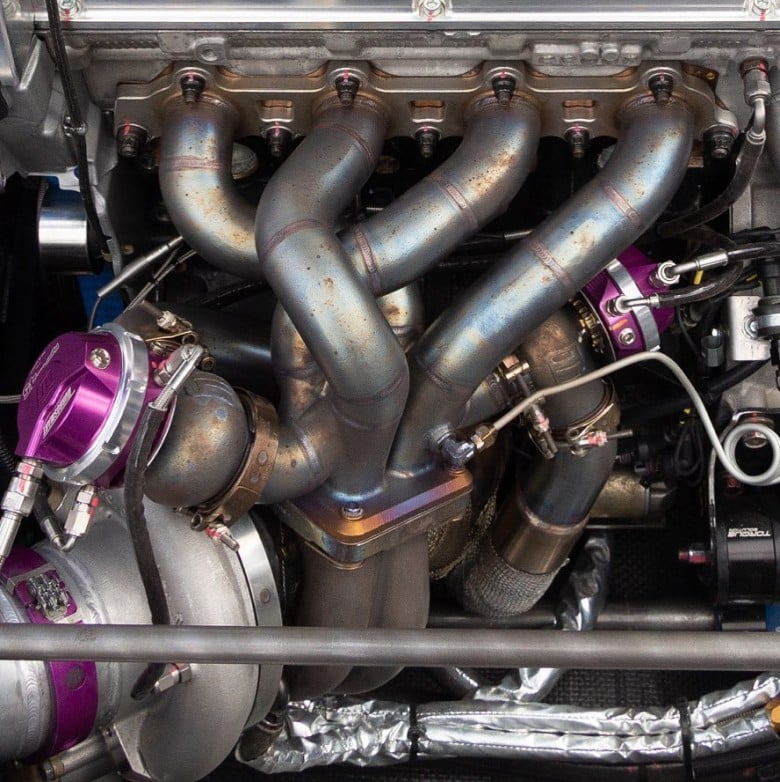 twin scroll turbo with dual wastegate setup on a time attack car