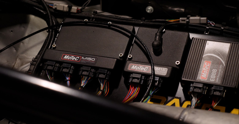 MoTeC electronics setup