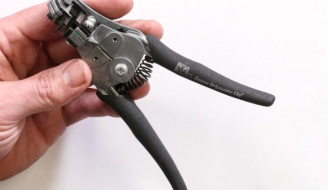 Speedsockets Are Clever, People Who Strip Wire With Side Cutters Are Not...Here's Why