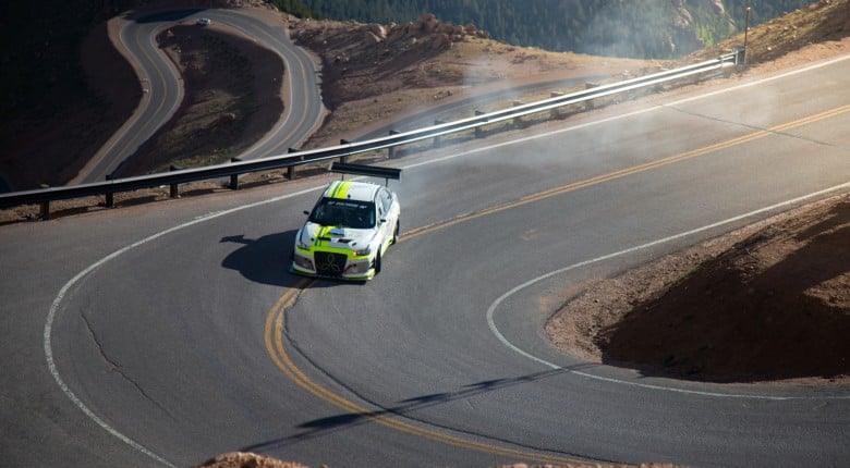 ¿Qué es el frenado en pista y por qué no lo estás haciendo? - Imagen destacada