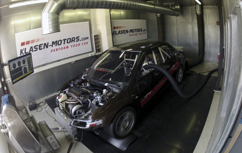 mitsubishi drag car tuning on rolling road dyno