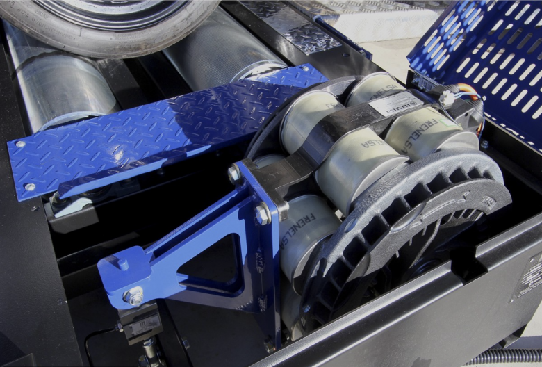 Mainline rolling road dyno with retarder load cell used for steady state tuning