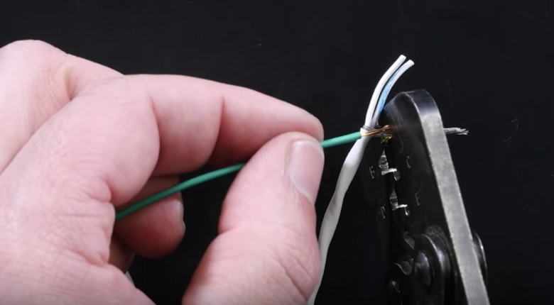 Crimping OR Solder Sleeves? | Splicing Shielded Cable [FREE LESSON] - Featured Image