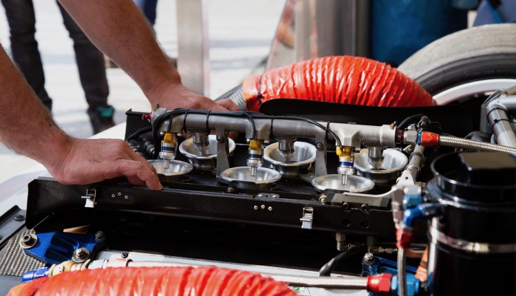 ITB Fuel Injection 101 | 2.5L V6 Alfa Romeo 155 TI DTM [TECH NUGGET]