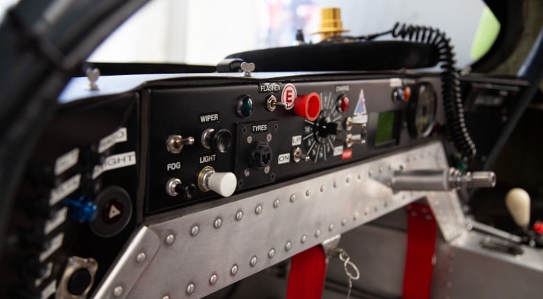 800HP 5L V8 Sauber/Mercedes C9 | 24 Hours of Le Mans Champion [TECH TOUR] - Featured Image