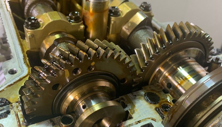 Toyota V8 Teardown Tip | Ep 3 [OFF THE RECORD]