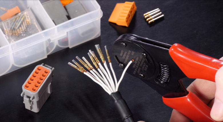 Experts Guide To The Deutsch DT Series Connector