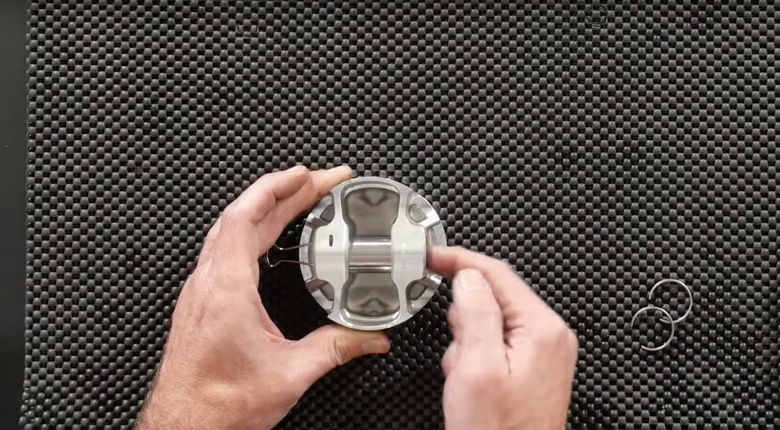 ¿Se puede instalar un anillo de retención de pistón como si fuera un jefe? | [CLASE GRATIS] - Imagen destacada