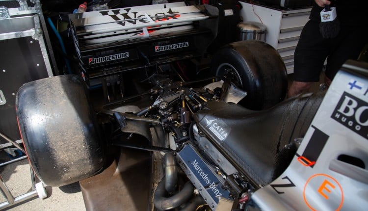 18,400 RPM, 900HP 3L Mercedes V-10...NA! | Formula One Secrets [TECH TALK]